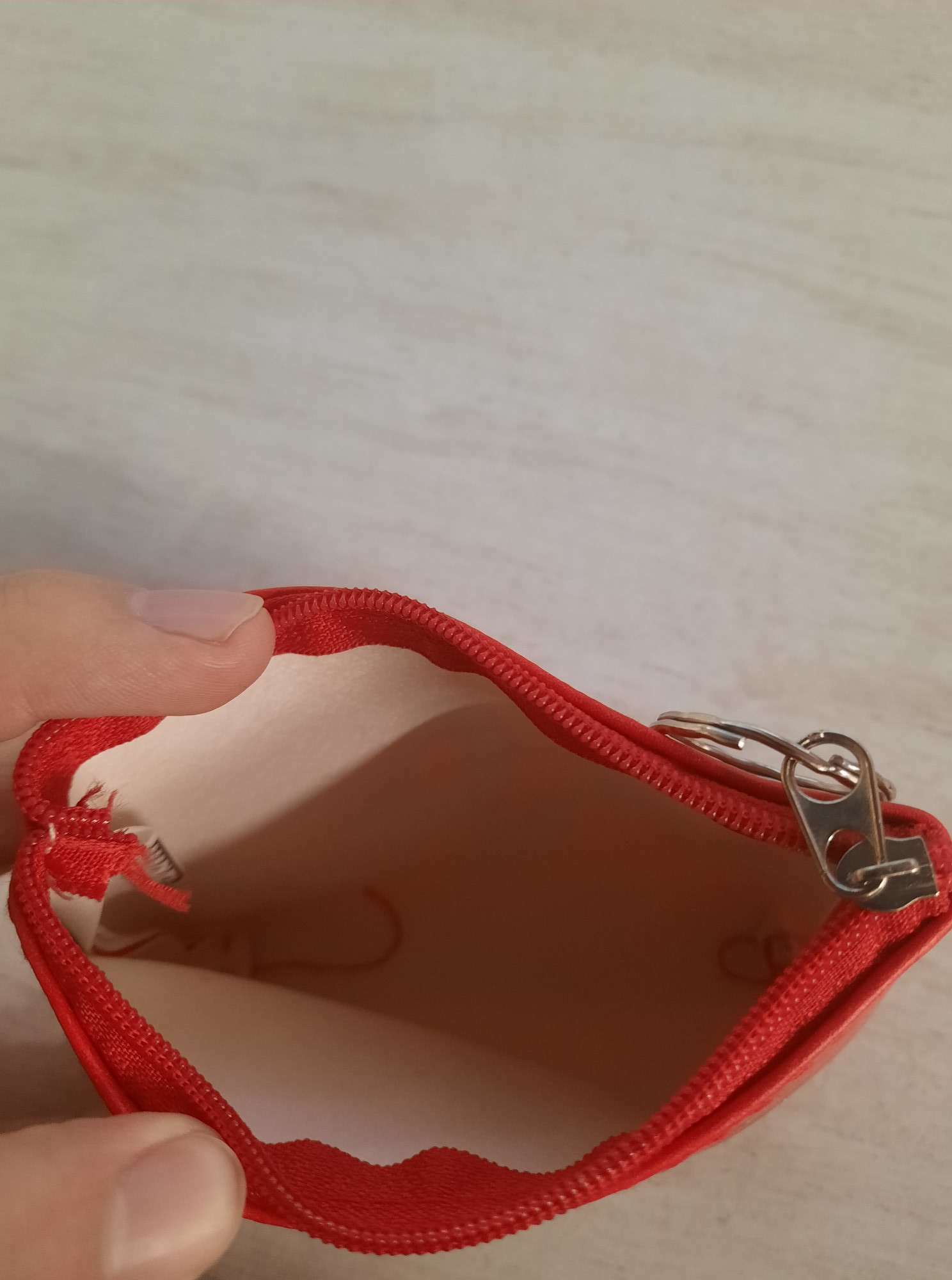 Фотография покупателя товара Кошелек детский для мальчика на молнии, кожзам, 11.5×2.5×8 см, Тачки - Фото 6