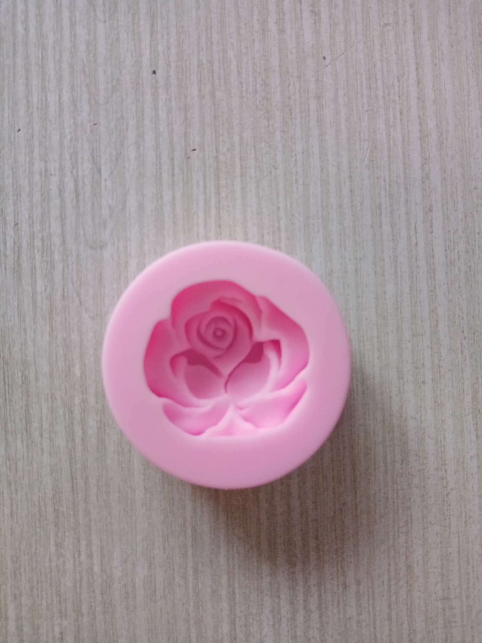 Фотография покупателя товара Молд Доляна «Розан», силикон, 4,7×4,7×1,9 см, цвет розовый
