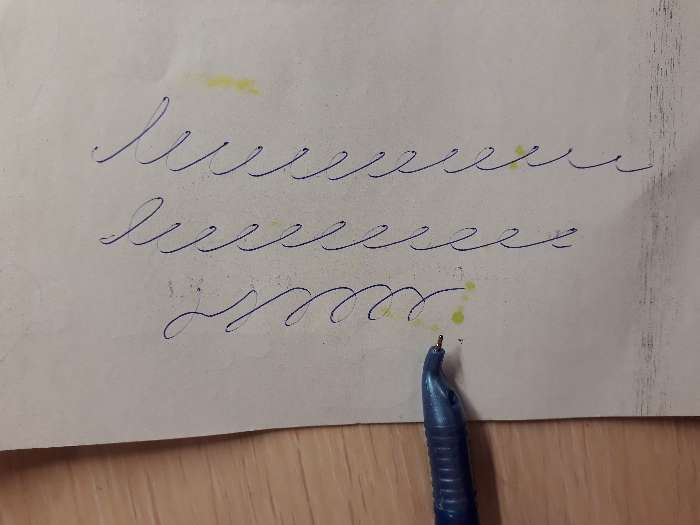 Фотография покупателя товара Ручка шариковая Flair Angular для левшей, узел-игла 0.7 мм, стержень синий, в блистере - Фото 5