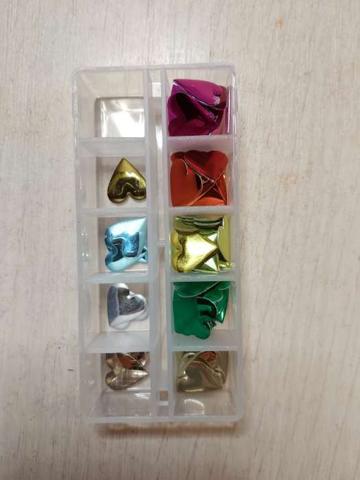 Фотография покупателя товара Декор для творчества металл "Сердца" разноцветные набор 100 шт 1,2х1,2 см - Фото 4