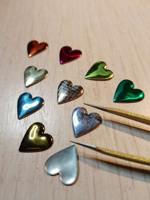 Фотография покупателя товара Декор для творчества металл "Сердца" разноцветные набор 100 шт 1,2х1,2 см - Фото 2
