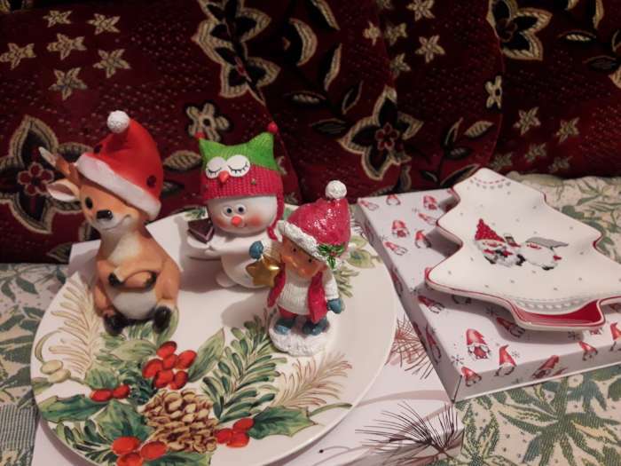 Фотография покупателя товара Тарелка фарфоровая обеденная Доляна «Рождество», d=25,5 см - Фото 8