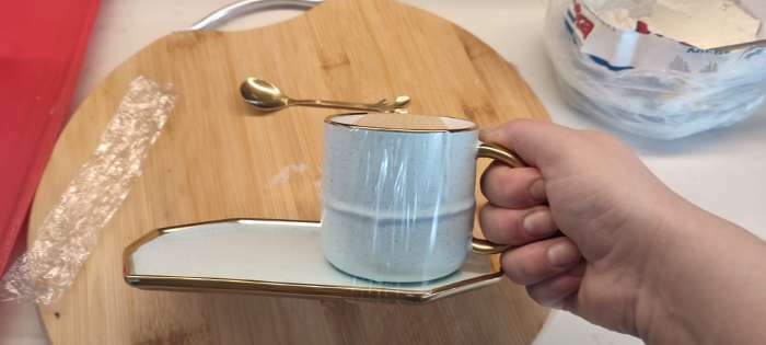 Фотография покупателя товара Чайная пара керамическая с ложкой «Весна», 2 предмета: кружка 300 мл, блюдце, цвет голубой - Фото 2