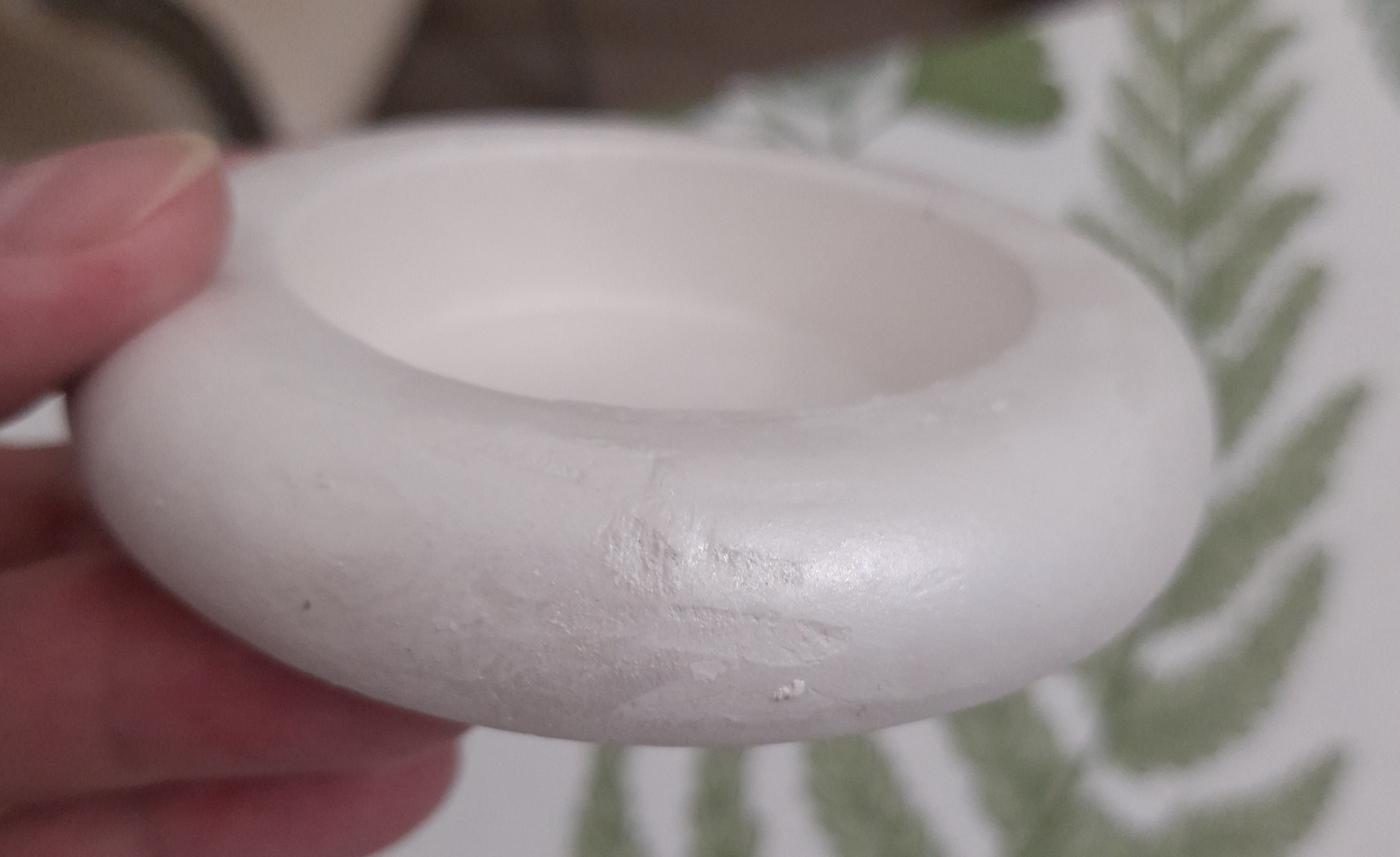 Фотография покупателя товара Подсвечник на 1 свечу «Круг», гипс, перламутр, 9×2 см - Фото 3