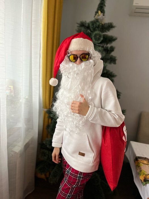 Фотография покупателя товара Карнавальный набор «Деда Мороза»: парик, борода, мешок, колпак