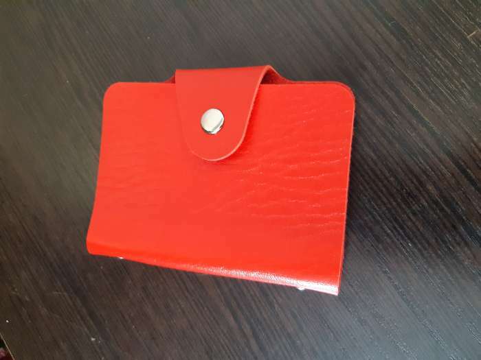 Фотография покупателя товара Визитница на кнопке, 12 карт, однотонная, чёрная - Фото 2