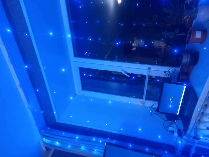 Фотография покупателя товара Гирлянда «Занавес» 2.8 × 3 м роса на крючках, с пультом, IP20, серебристая нить, 300 LED, свечение синее, 8 режимов, USB - Фото 11