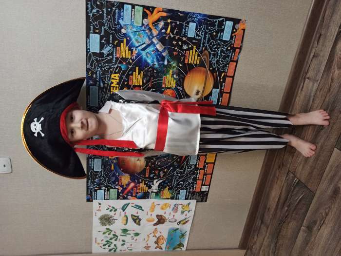 Фотография покупателя товара Карнавальный костюм «Пират», шляпа, повязка, рубашка, пояс, штаны, р. 28, рост 110 см - Фото 1