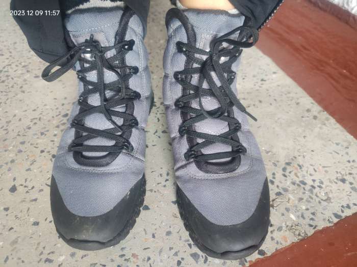 Фотография покупателя товара Шнурки для обуви, пара, плоские, с фиксатором, эластичные, 6 мм, 100 см, цвет чёрный - Фото 2