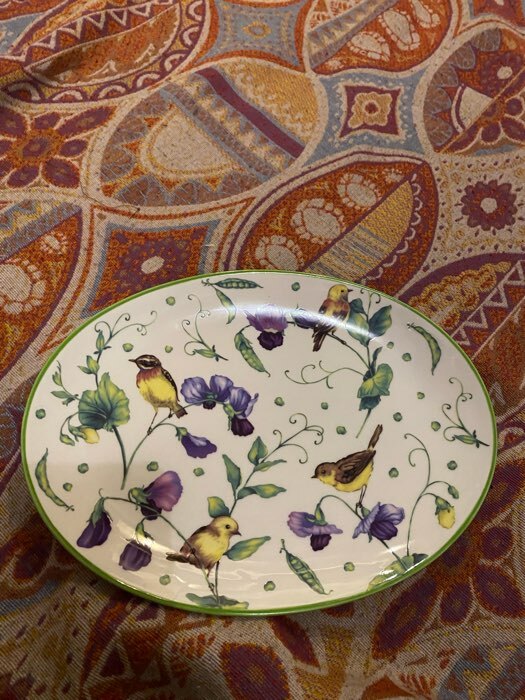 Фотография покупателя товара УЦЕНКА Блюдо фарфоровое для подачи Доляна «Зелёный сад», 25×18,5 см, цвет белый