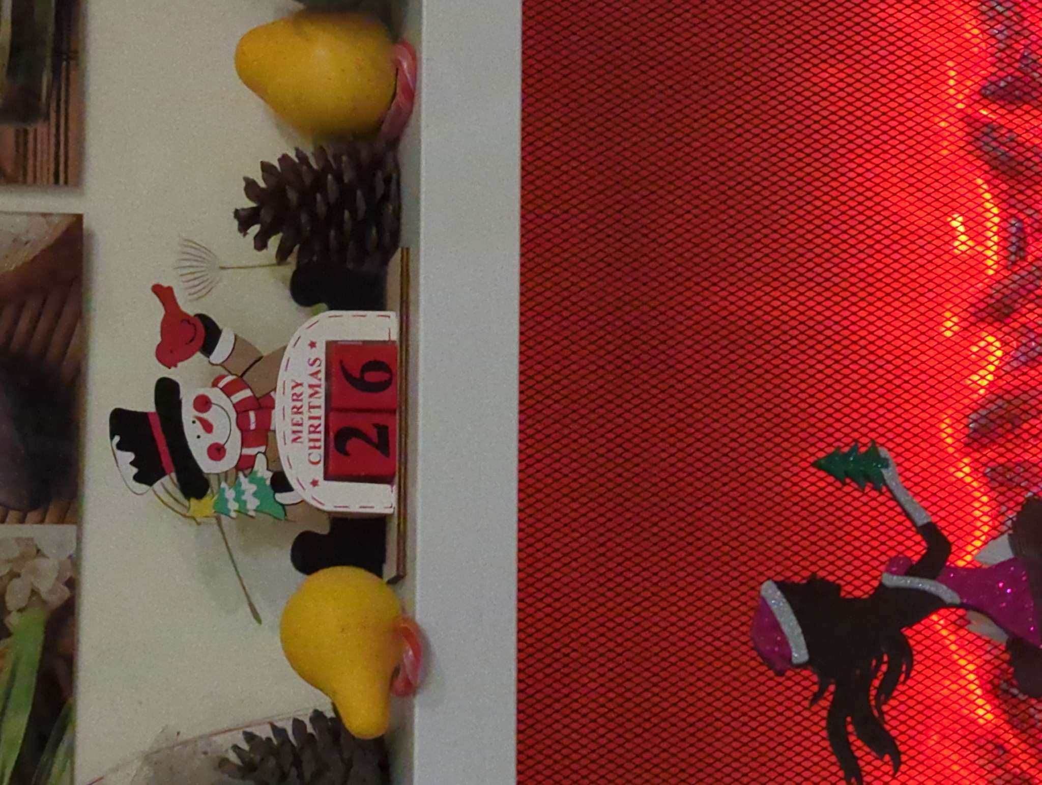 Фотография покупателя товара Вечный календарь «С Новым годом!», 15 см, МИКС