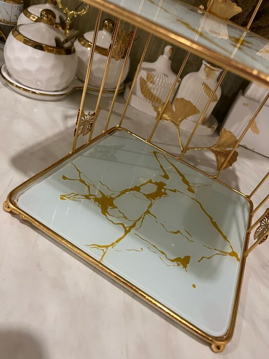 Фотография покупателя товара Подставка под десерты 2-х ярусная «Мрамор», 21×21×43 см, цвет металла золотой - Фото 3