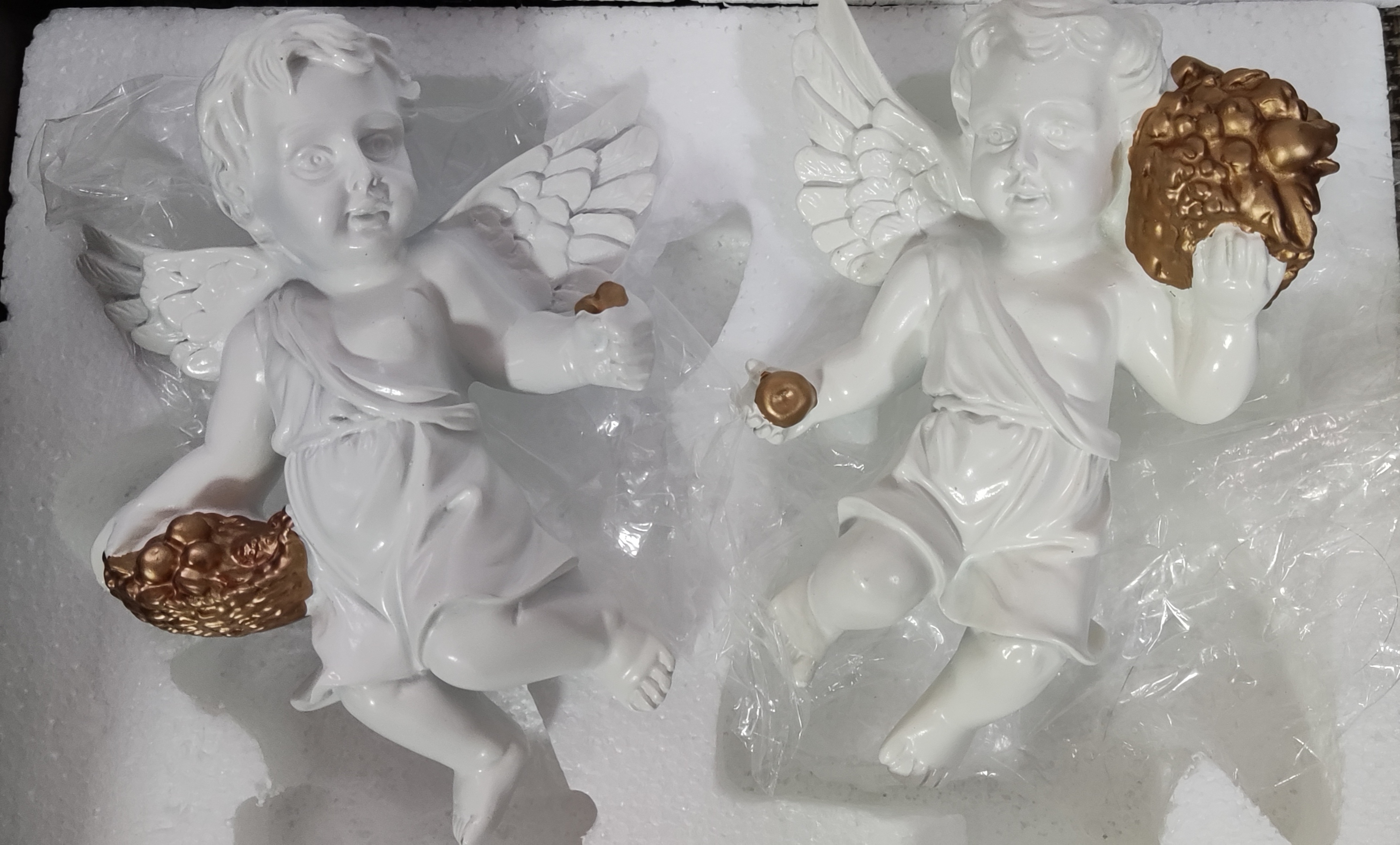 Фотография покупателя товара Декор настенный "Ангелочки" 4 штуки 20.5 x 14.5 x 5.5 см, белый с золотом - Фото 1