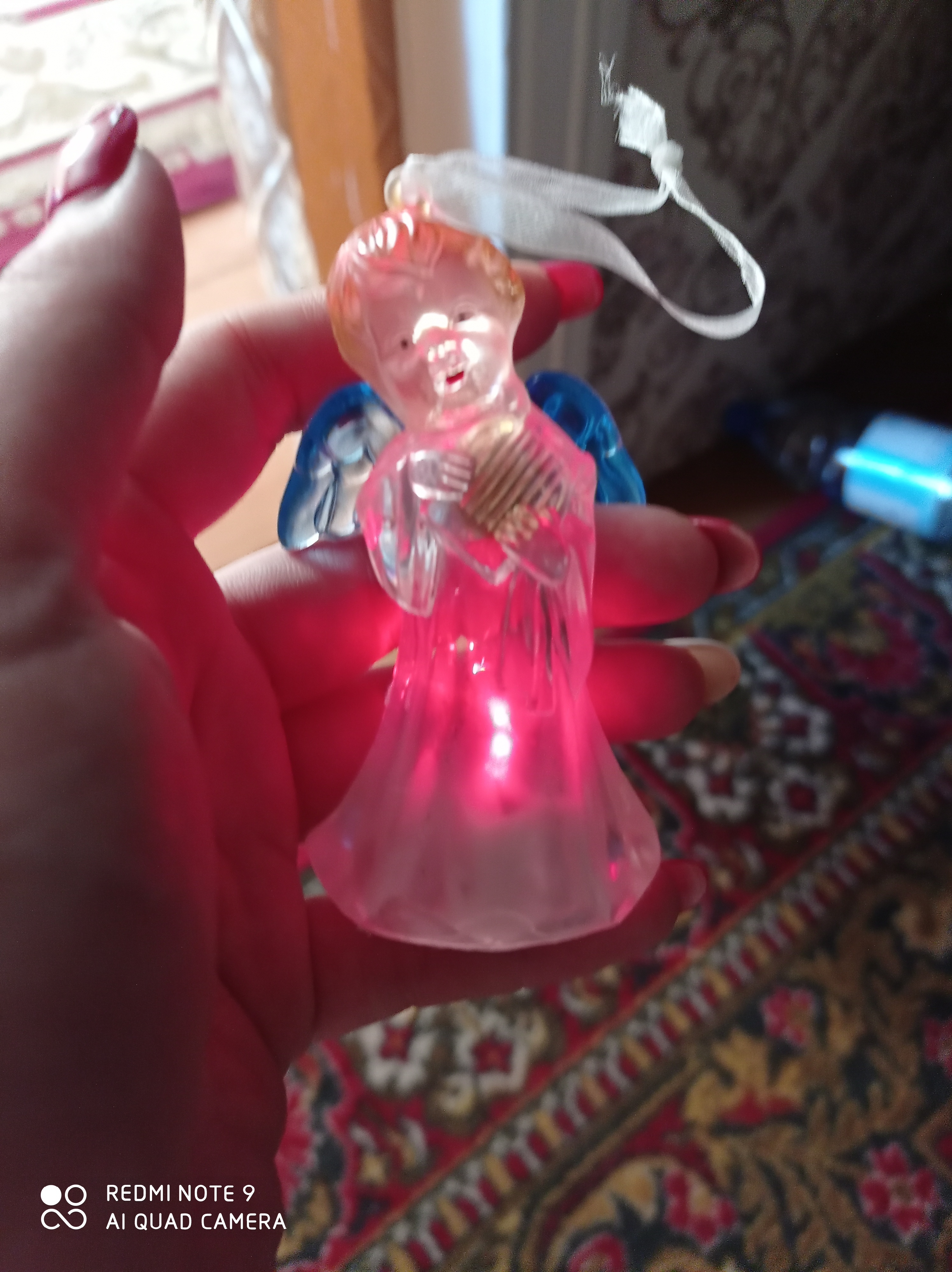 Фотография покупателя товара Игрушка световая "Ангел с арфой" (батарейки в комплекте) 1 LED, RGB, цветной - Фото 2