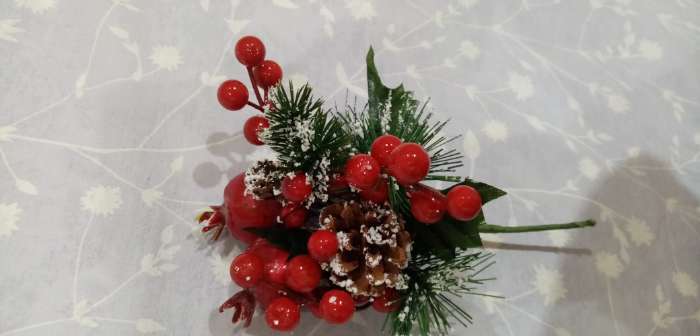 Фотография покупателя товара Декор "Зимние грезы" гранат ягодки красные, 15 см - Фото 1