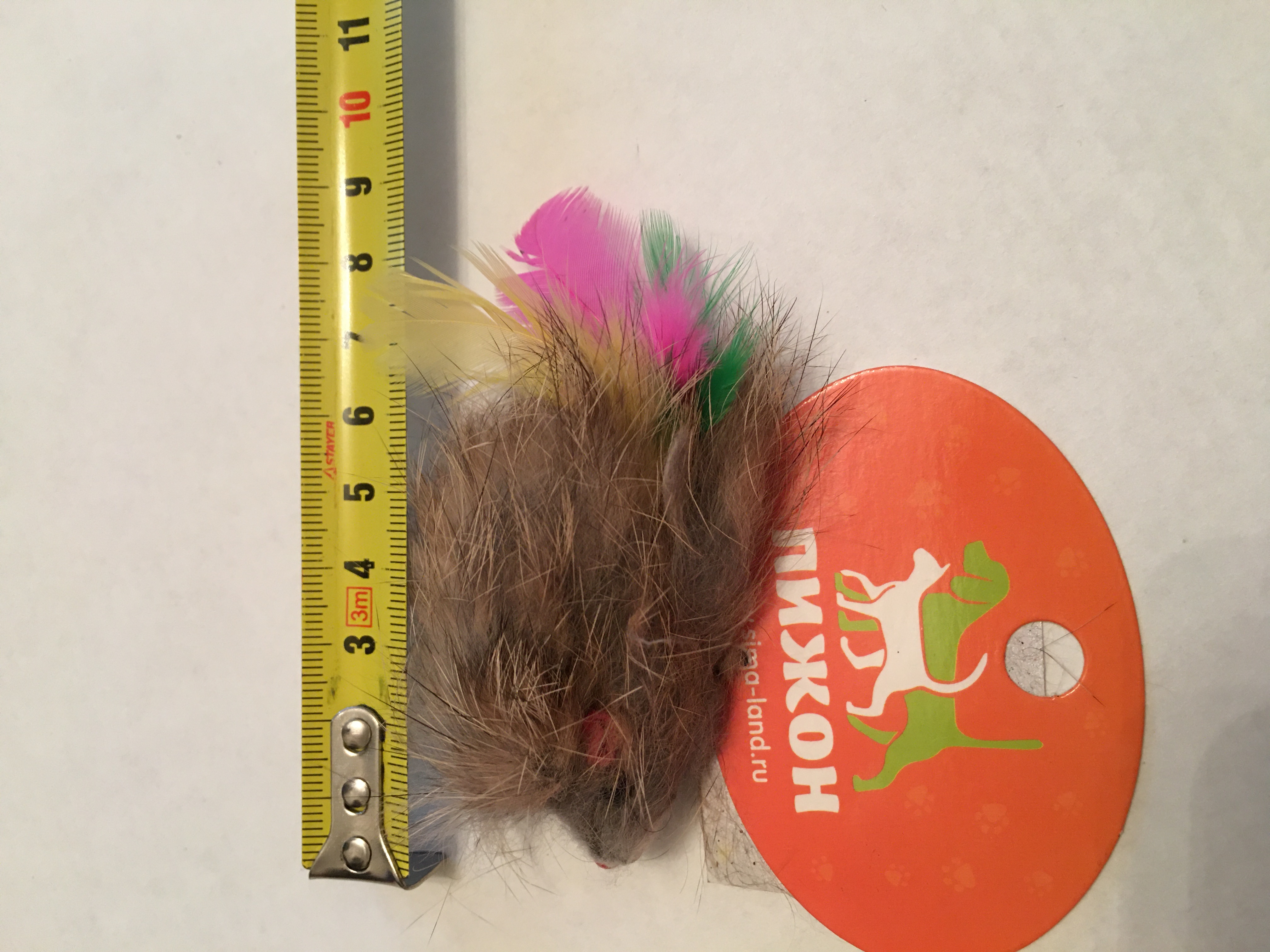 Фотография покупателя товара Мышь из натурального меха с хвостом из перьев, 6,5 см, микс цветов - Фото 1