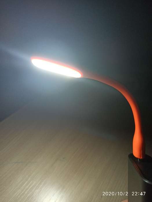 Фотография покупателя товара Светильник светодиодный LuazON, USB, гибкий, 5 ватт, 6 диодов, оранжевый - Фото 7
