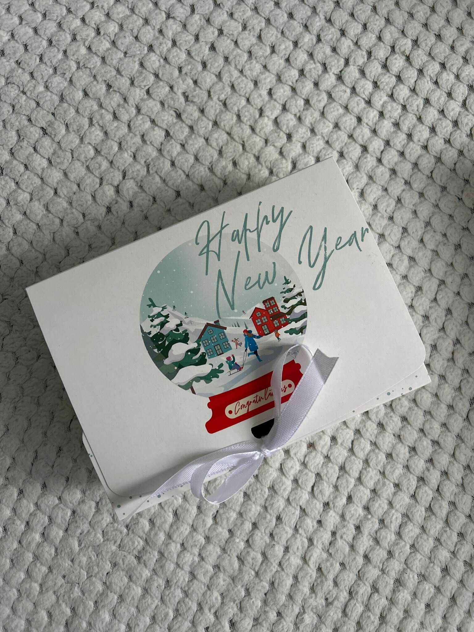 Фотография покупателя товара Коробка подарочная новогодняя складная двухсторонняя «Синяя сказка», 16.5×12×5 см - Фото 2