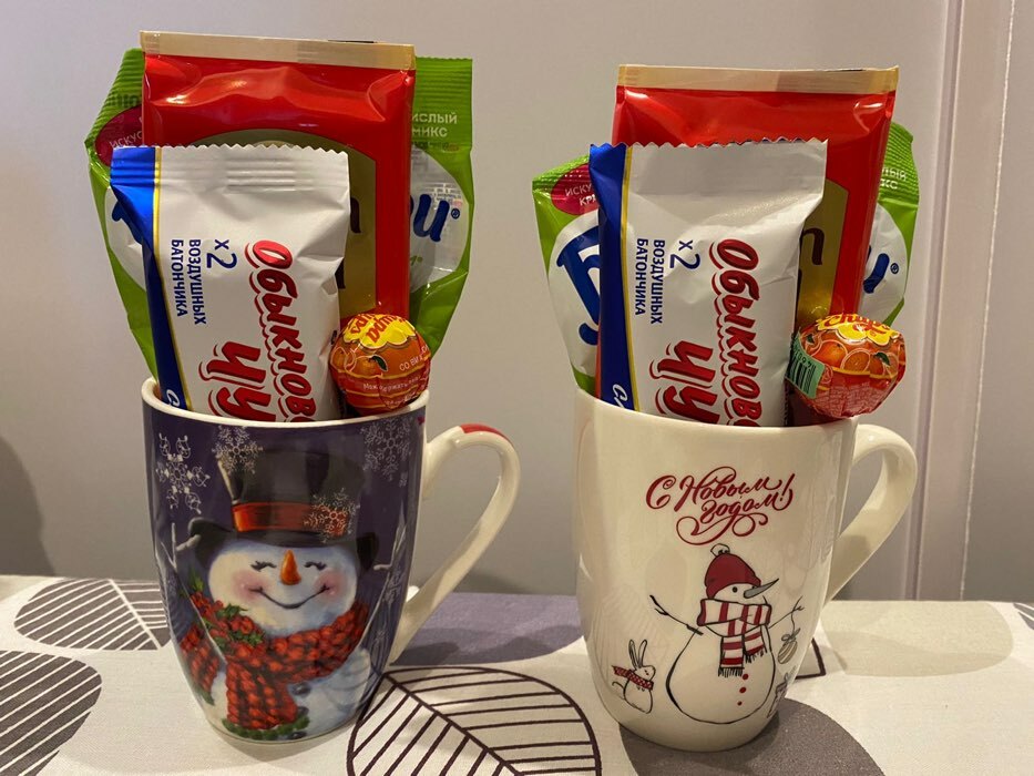 Фотография покупателя товара Кружка фарфоровая Доляна «Привет, снеговик!», 300 мл, цвет белый