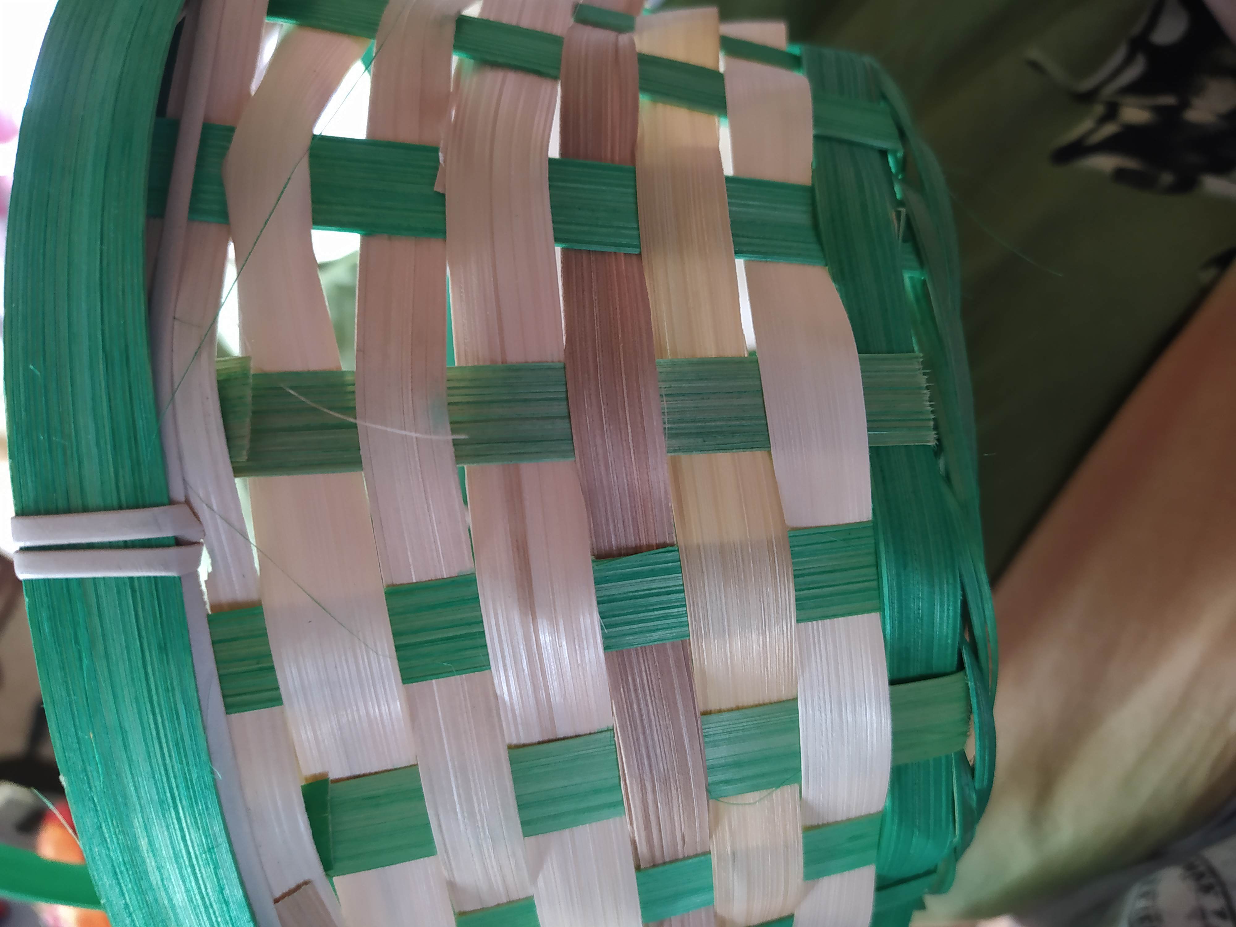 Фотография покупателя товара Корзина плетеная, бамбук, 21х21х10/24 см, зеленая