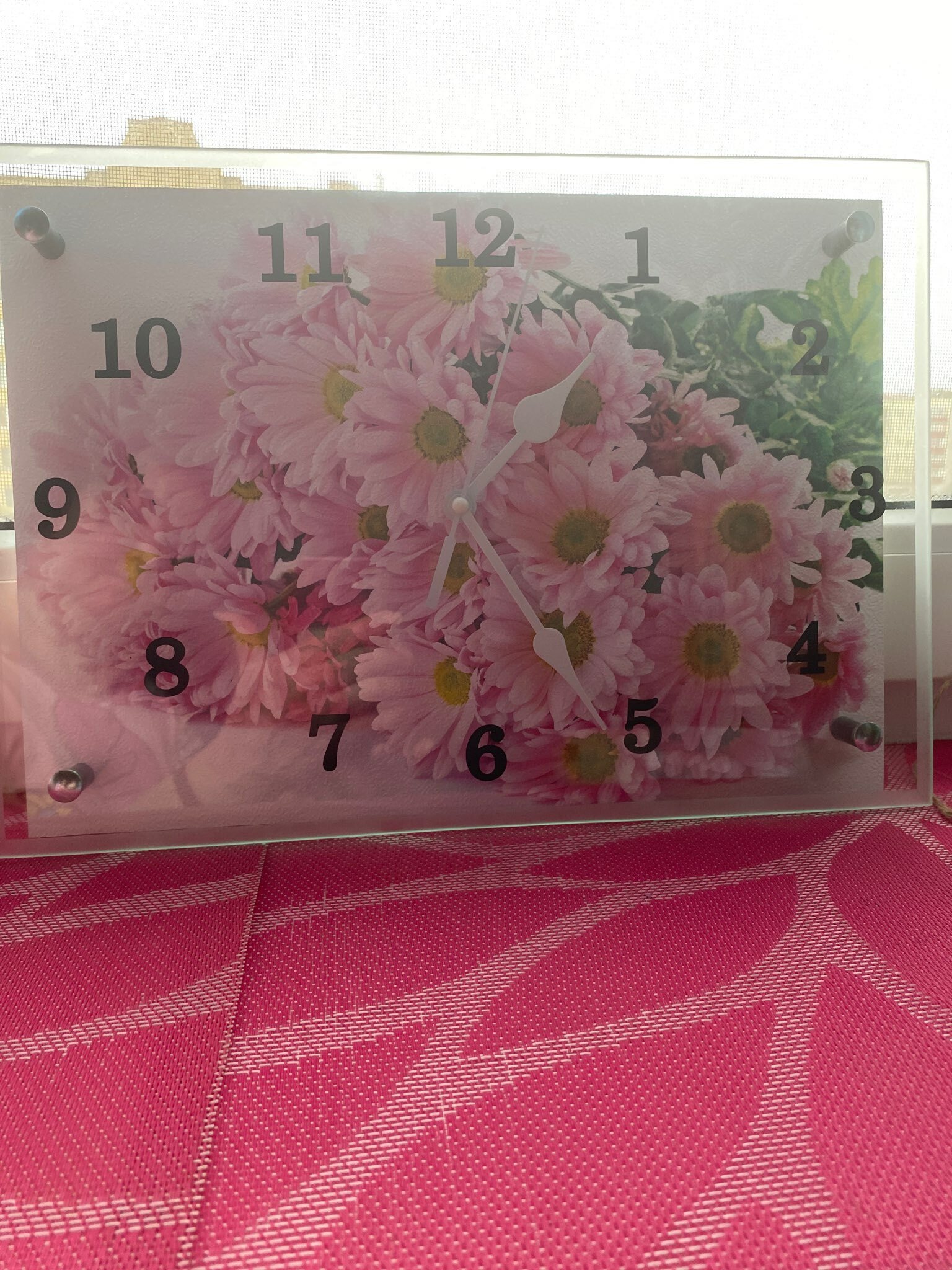 Фотография покупателя товара Часы настенные, серия: Цветы, "Герберы", 25х35  см - Фото 1