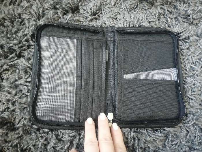 Фотография покупателя товара Кошелёк туристический, органайзер, отдел с карманами на молнии, цвет серый - Фото 3