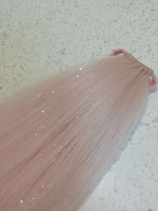 Фотография покупателя товара ZUMBA Канекалон однотонный, гофрированный, 60 см, 100 гр, цвет нежно-розовый(#AY16)