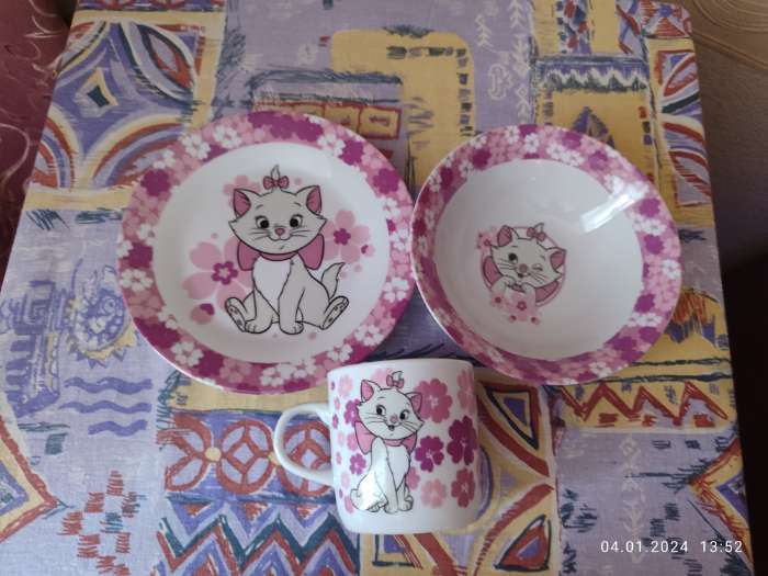 Фотография покупателя товара Набор посуды из керамики, 3 предмета: тарелка Ø 16,5 см, миска Ø 14 см, кружка 200 мл, "Кошечка Мари", Коты Аристократы - Фото 4