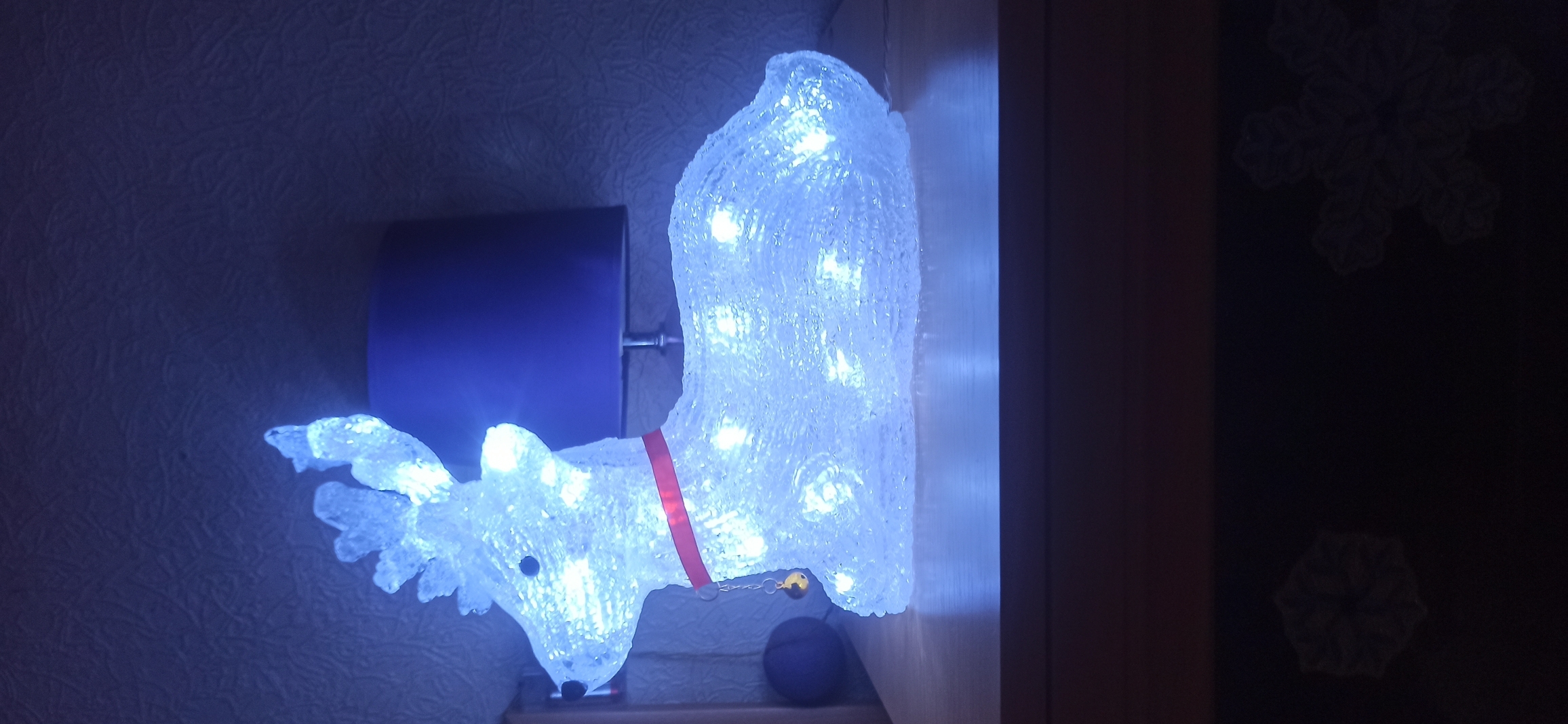Фотография покупателя товара Светодиодная фигура «Оленёнок» 26 × 30 × 13 см, акрил, 30 LED, 220 В, свечение белое - Фото 3