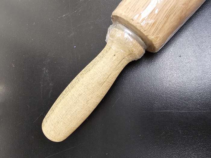 Фотография покупателя товара Скалка деревянная вращающаяся Magistro, 43×4 см, фигурные ручки, акация
