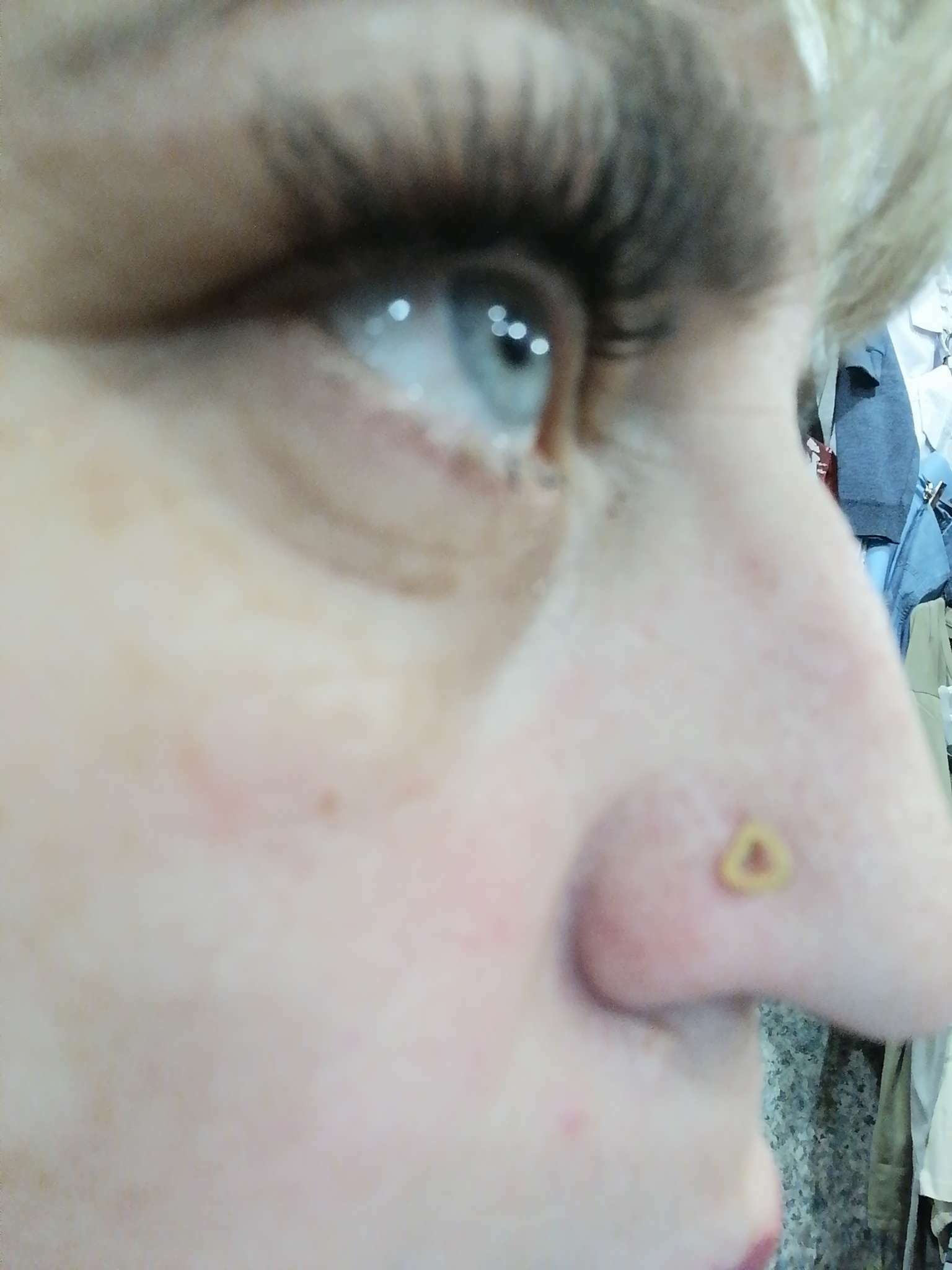 Фотография покупателя товара Пирсинг в нос (нострил) «Сердце», L=7 мм, цвет золото - Фото 1