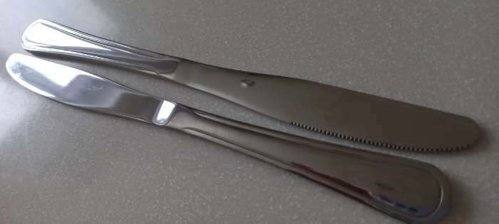 Фотография покупателя товара Нож столовый из нержавеющей стали Magistro Versal, длина 22,8 см, толщина 3,5 мм - Фото 3