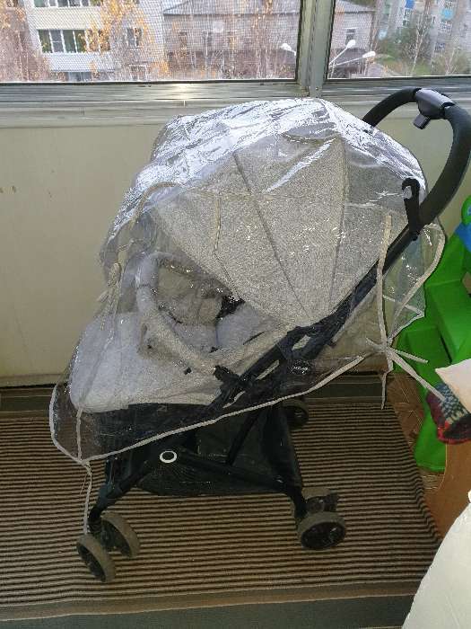 Фотография покупателя товара Универсальный дождевик для детской коляски, с окном, ПВХ, окантовка МИКС - Фото 2