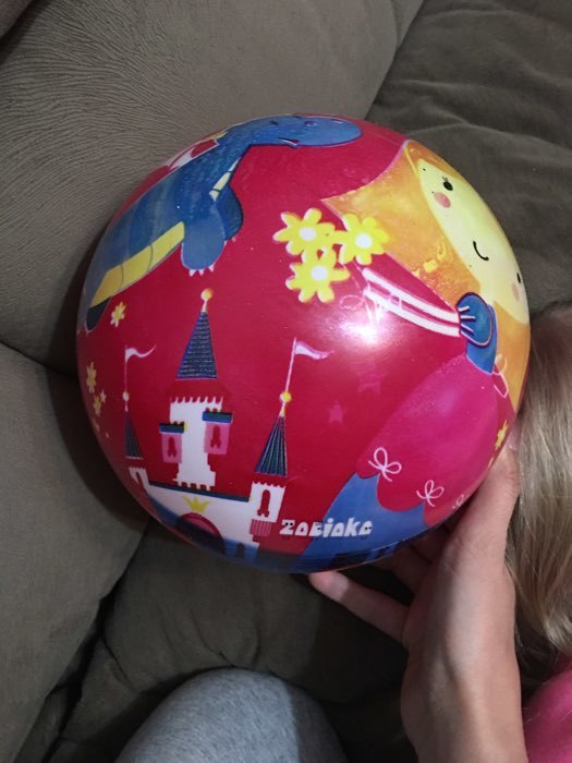 Фотография покупателя товара Мяч детский «Принцесса и Дракоша», d=22 см, 60 г - Фото 3