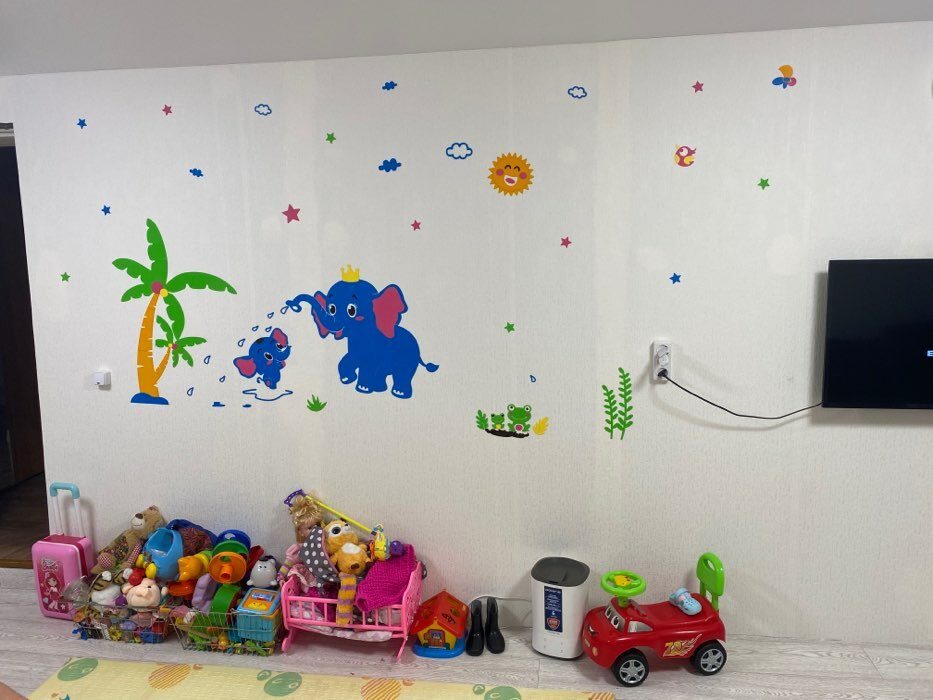 Фотография покупателя товара Наклейки интерьерные "Слонята", детские, декор на стену, панно 150 х 75 см - Фото 2