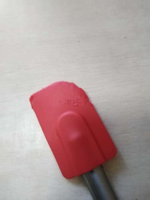 Фотография покупателя товара Лопатка кондитерская Доляна «Редмонд», 25,5 см, цвет красный