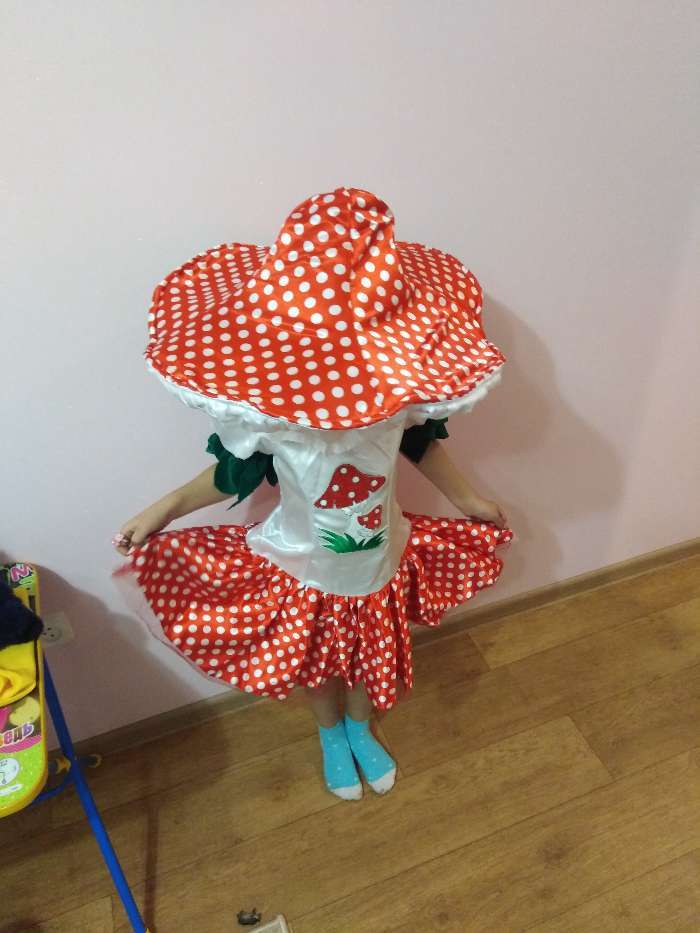 Фотография покупателя товара Карнавальный костюм «Грибок- девочка», текстиль, (платье, шапка), размер 28, рост 110 см - Фото 1
