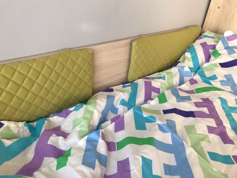 Фотография покупателя товара Кровать-тахта с подушками «Стиль 900.4», 2000 × 900 мм, цвет туя светлая / лайм - Фото 6