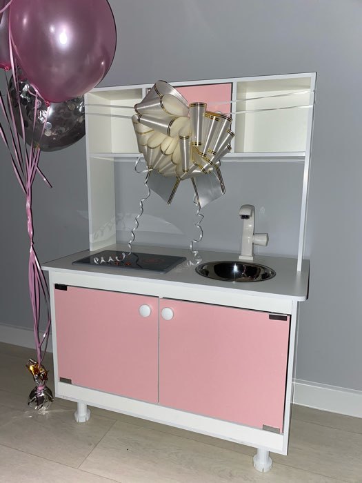 Фотография покупателя товара Игровая мебель «Кухонный гарнитур», световые и звуковые эффекты, цвет розовый, интерактивная панель - Фото 2