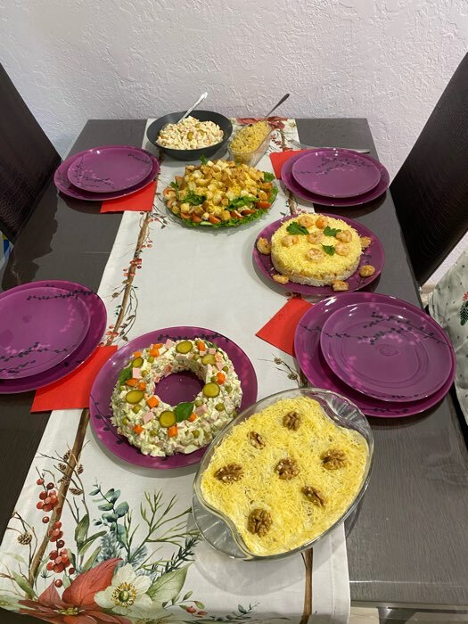 Фотография покупателя товара Дорожка на стол Этель «Пуансетия» 30×70 см, 100% хлопок, саржа 190 г/м², белая - Фото 1