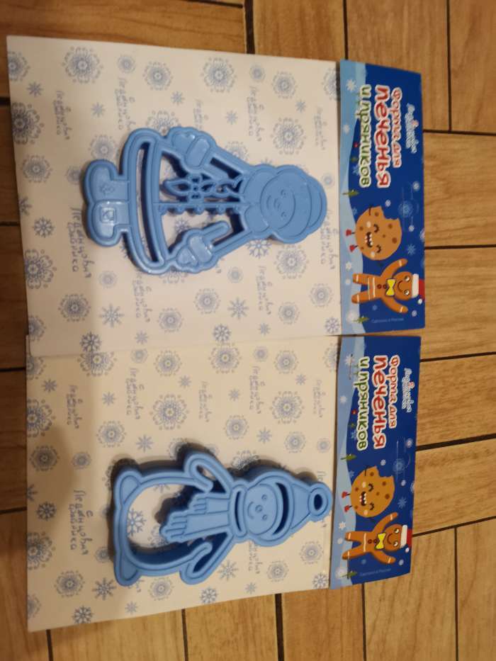 Фотография покупателя товара Форма для печенья «Снегурочка», вырубка, штамп, 10,5×6 см, цвет голубой - Фото 4