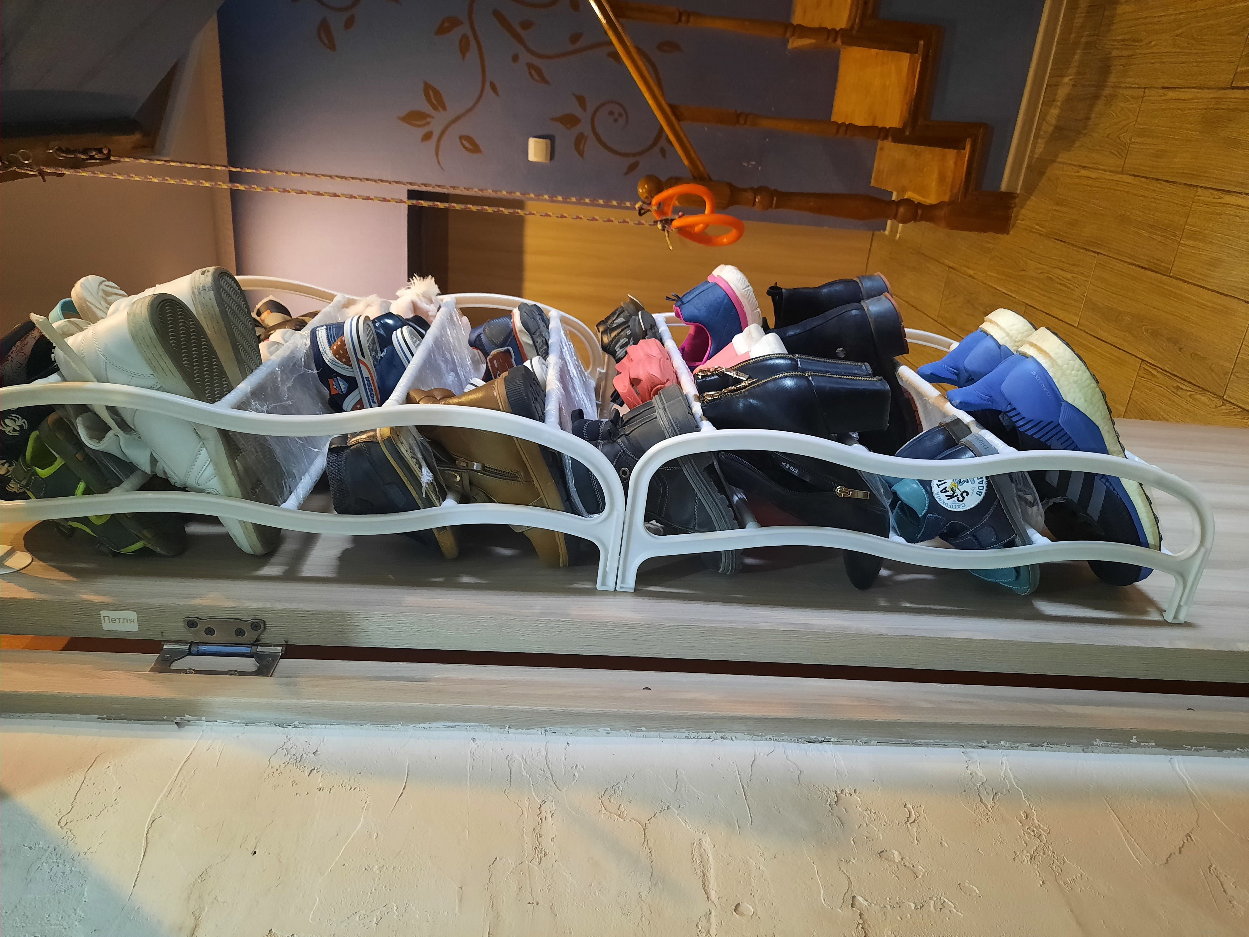Фотография покупателя товара Обувница надверная, 12 ярусов (на 36 пар обуви), 50×18×183 см, цвет белый