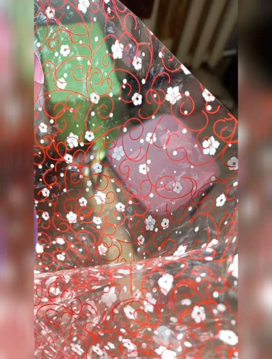 Фотография покупателя товара Пленка для цветов и подарков "Гипсофила" красно-белый 0.7 х 7 м, 40 мкм - Фото 1