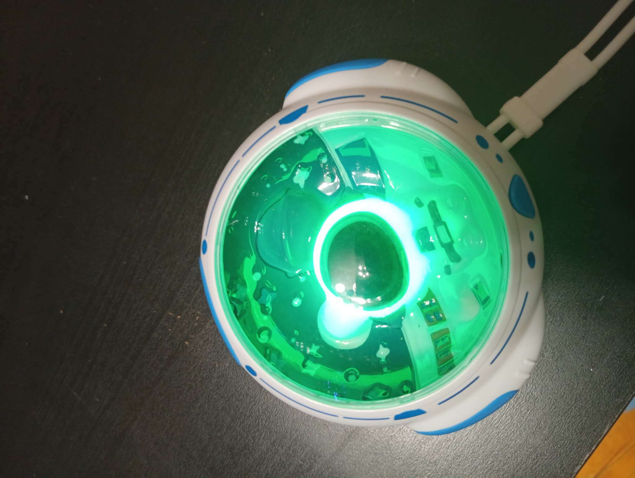 Фотография покупателя товара Ночник RISALUX «Космонавт», LED, согревающий, грелка для рук, USB, АКБ, 10×9×5.8 см, белый, синий - Фото 4