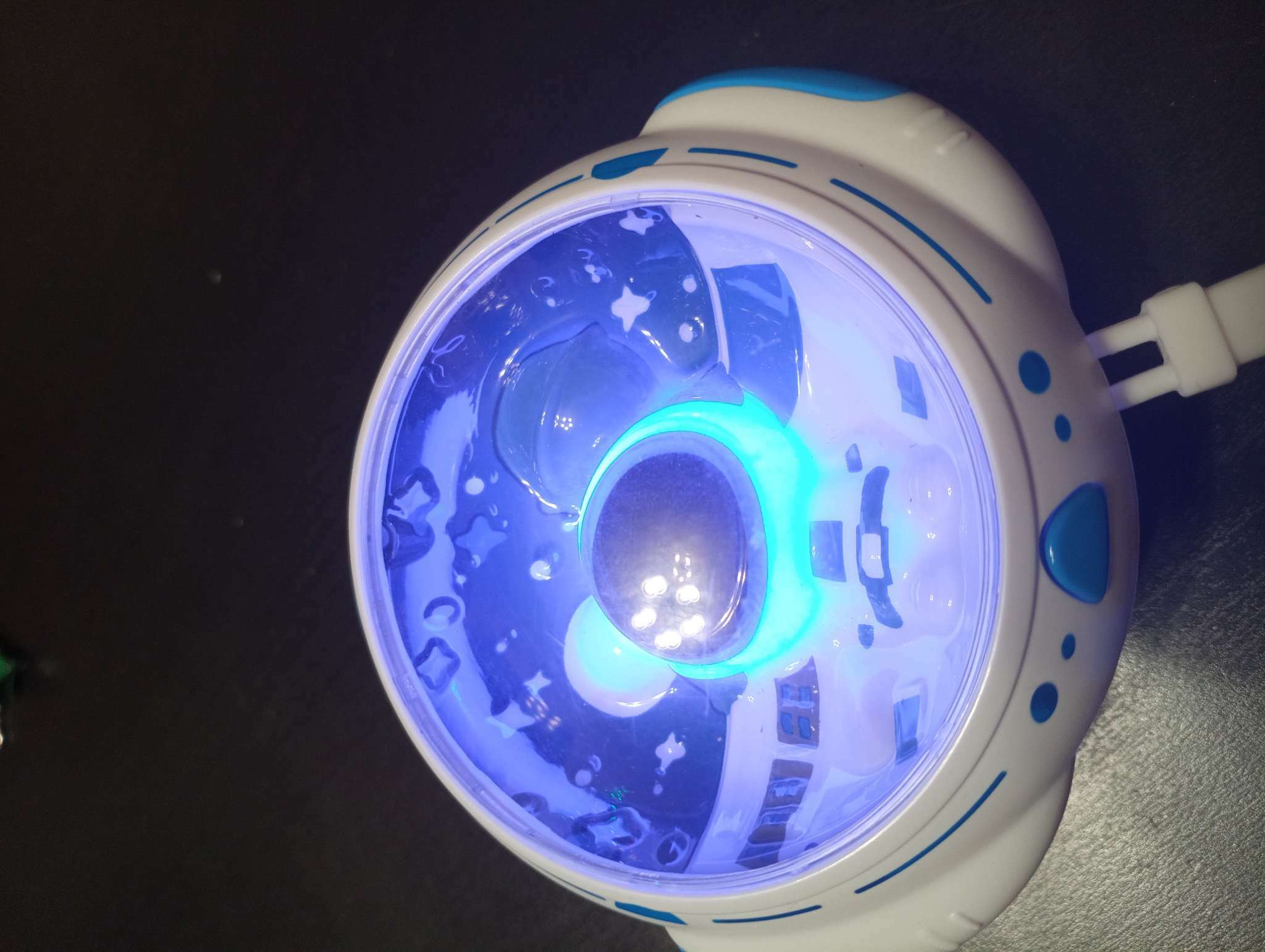 Фотография покупателя товара Ночник RISALUX «Космонавт», LED, согревающий, грелка для рук, USB, АКБ, 10×9×5.8 см, белый, синий - Фото 2