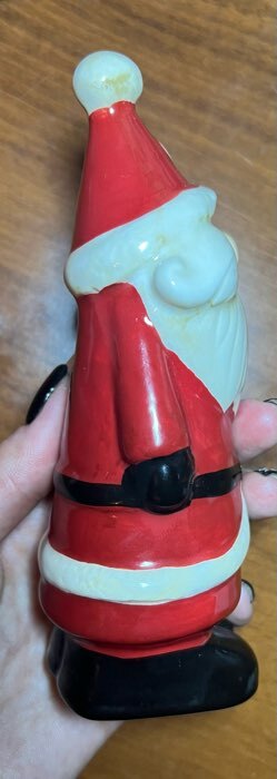 Фотография покупателя товара Сувенир керамика "Дедушка Мороз красный кафтан, с конфетой" 13,7х5х5,4 см - Фото 3
