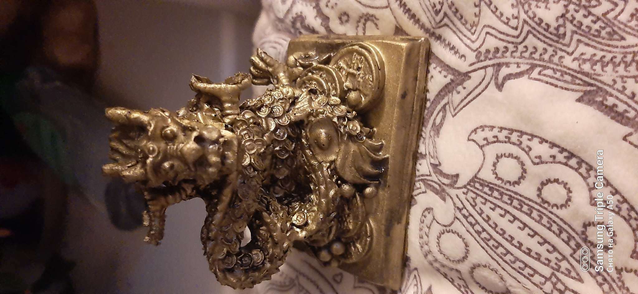 Фотография покупателя товара Нэцкэ фигурка полистоун под бронзу «Дракон. Денежная активация», 4.7×7×7.5 см - Фото 1