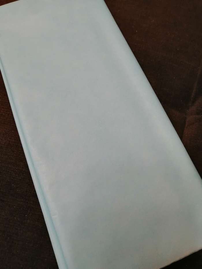 Фотография покупателя товара Бумага упаковочная тишью, двухсторонняя, голубая, 50 х 66 см - Фото 6