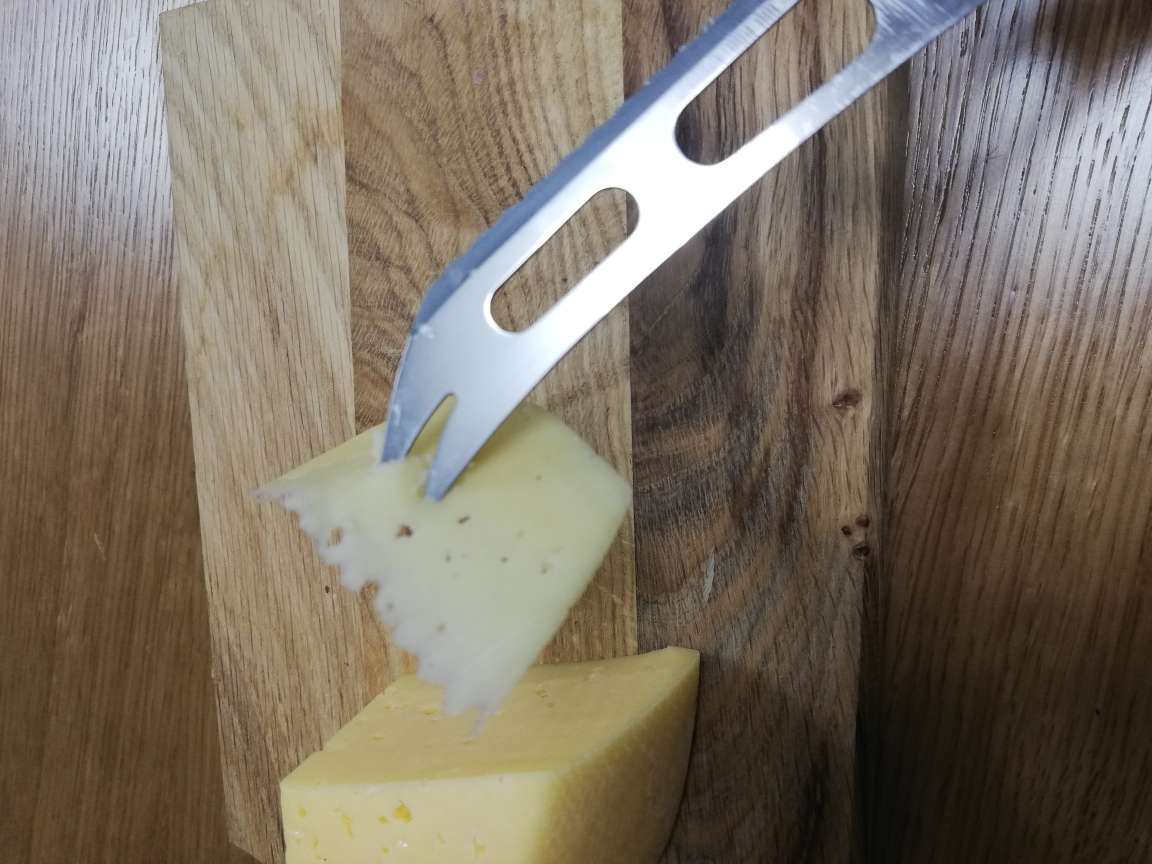 Фотография покупателя товара Нож кухонный для сыра Athus, лезвие 15 см, сталь AISI 420 - Фото 5