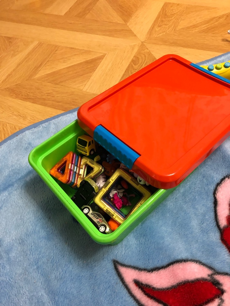 Фотография покупателя товара Контейнер для хранения с крышкой Kid's Box, 3 л, 25×20×10 см, цвет МИКС - Фото 2